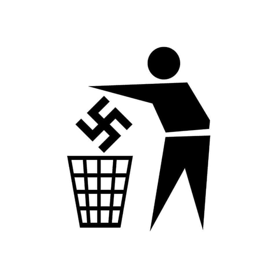 Phyoe Dhana filming with gimbal